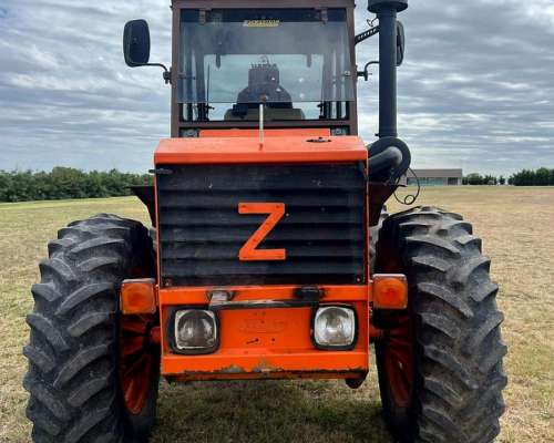 Tractor Zanello 4200 con Motor Deutz 190