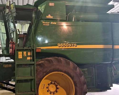 Cosechadora JD 9650 30 Pies, 5.400 Hs Dual año 2008 Disponib