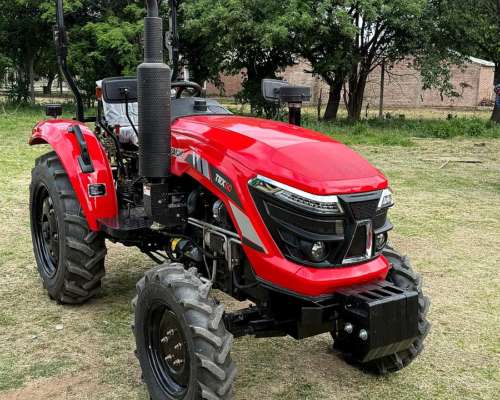 Tractor Traxor TE504 50 HP 4X4 Techo , 3 Puntos