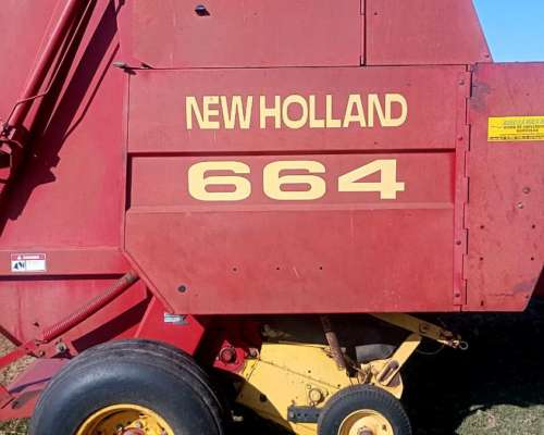 Arrolladora New Holland 664