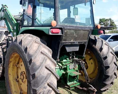 Tractor John Deere 3550