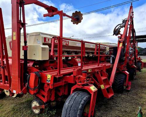 Sembradora Giorgi Usada de 18 a 52 Neumatica Doble Fertiliz