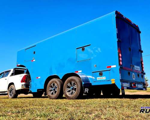 Semirremolque Carrozado Homologado para 3 TN. de Capacidad