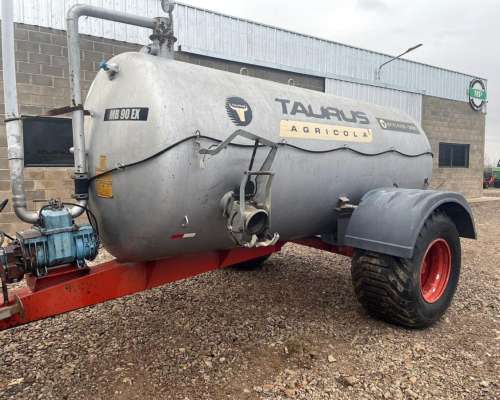 Esterquiolera Marca Taurus 9000 Litros Buen Estado General