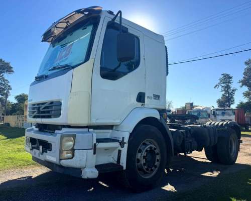 Volvo VM 310 Tractor