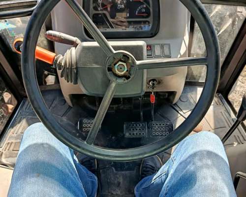 Tractor Case Farmall 100jx 2017 con Pala - Solo 2.900 Hs