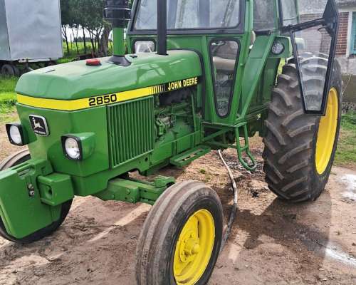 John Deere 2850 Usado