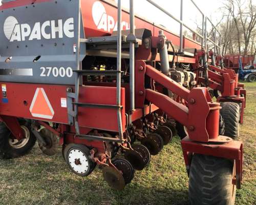 Sembradora Apache MOD.27.000
