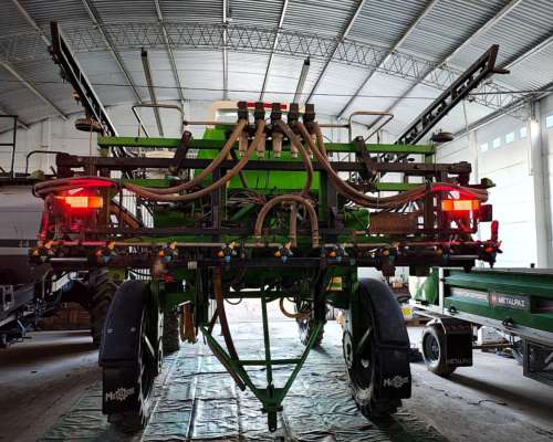 Pulverizadora Metalfor Multiple 3200