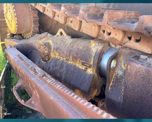 Topador Caterpillar D8N (id814)