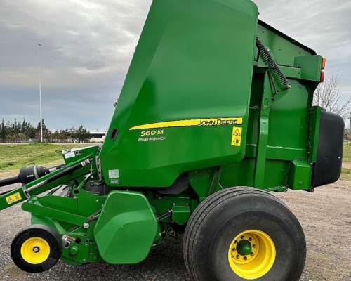 John Deere 560m con Cutter,excelente muy Cuidada