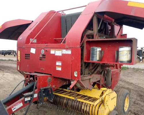 Rotoenfardadora New Holland BR7070 Rollo 1,20 2012 2931 Roll