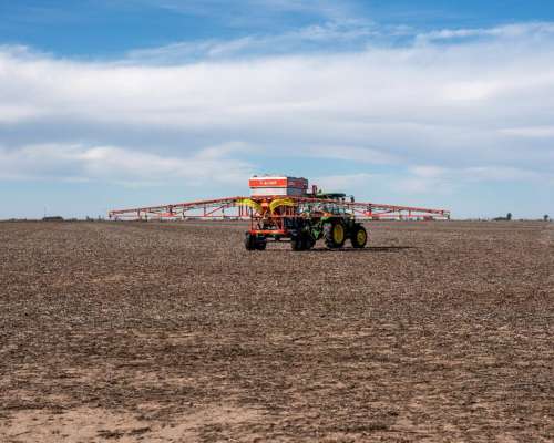 Sembradora / Fertilizadora Neumática Altina HP 4518