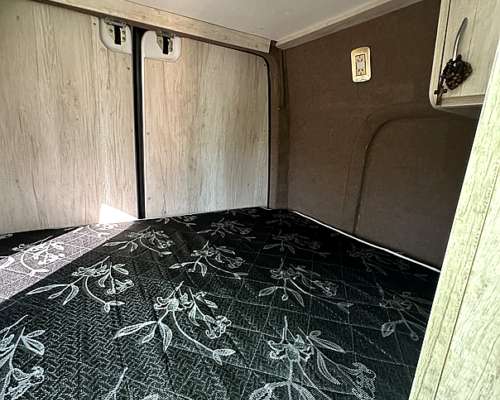 Hermoso Motorhome Mercedes Benz Sprinter 515 para 4 Personas