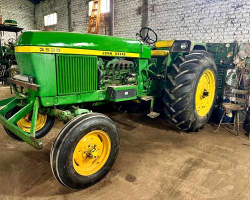 Tractor John Deere 3530