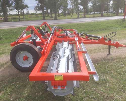 Rolo Marca Secman Triturador de Rastrojo Modelo M4500/75