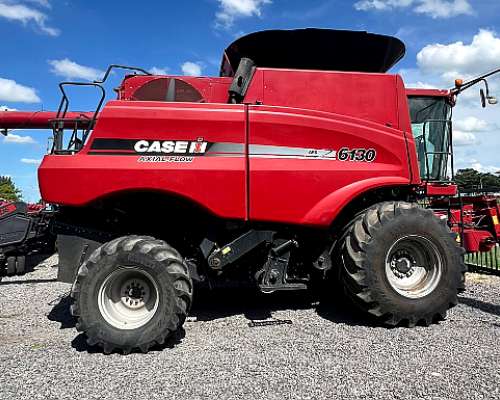 Cosechadora Marca Case 6130