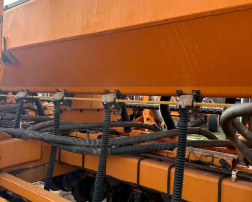 Agrometal TX Mega 16 a 52 Sfoggia Neumatica