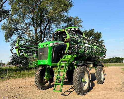 Pulverizadora Autopropulsada Metalfor 7035 - 2016