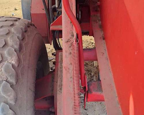 Rotoenfardadora Mainero 5886 – Rollos 1,50 a 1,80 M