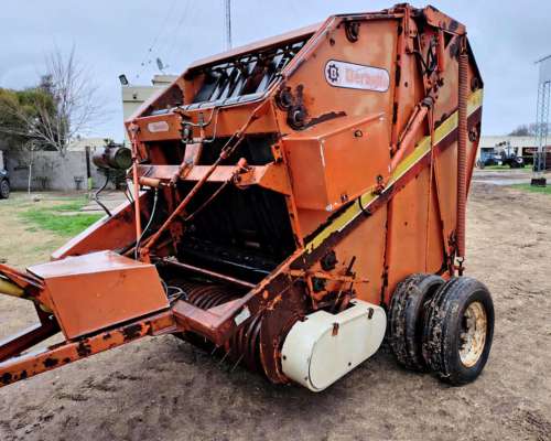 Rotoenfardadora Bernoto Economica, Revisar Correas.