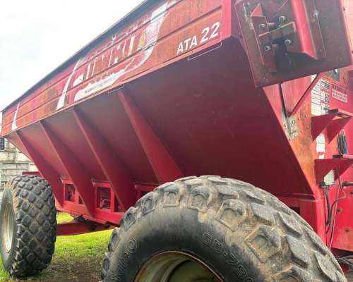 Tolva Usada Marca Ombu Modelo ATA22 ( Tl219)