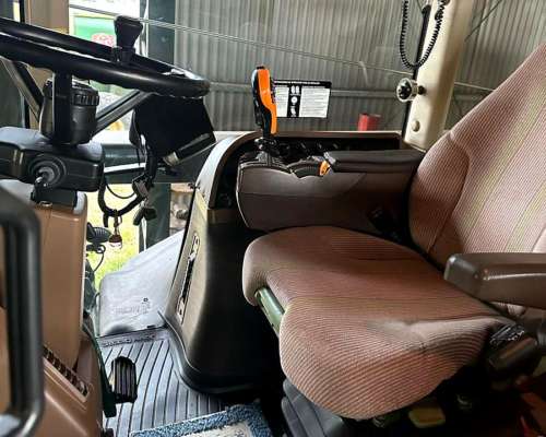 John Deere 4730 año 2017