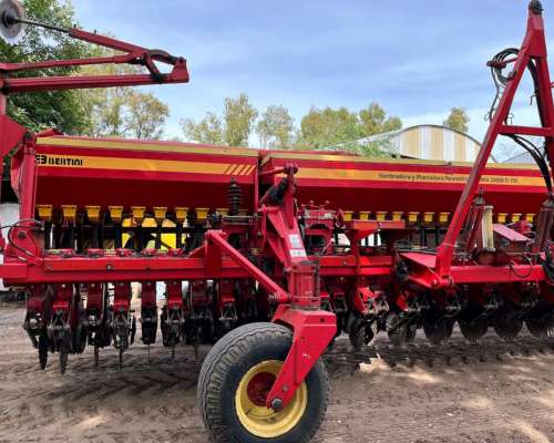 Sembradora 32000 de 38 a 21 cm . Bertini. Disponible