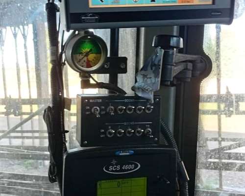 Pulverizadora Metalfor 7040, 2015 36m Piloto Outback y Raven