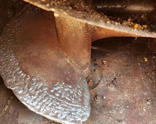 Tolva Autodescargable Mancini de 17 Toneladas