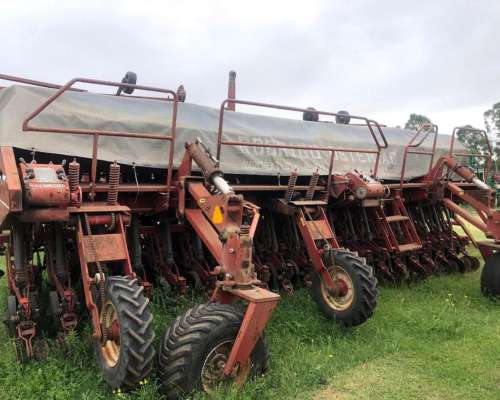 Sembradora Pionera 40 Lineas a 17,5 CM. Precio Bonificado