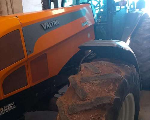 Tractor Valtra BH 145