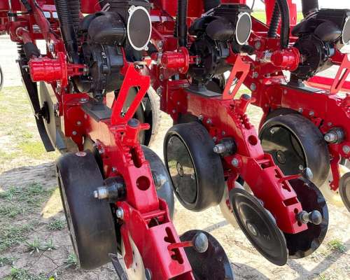 Sembradora Crucianelli Gringa 20/52 Neumática