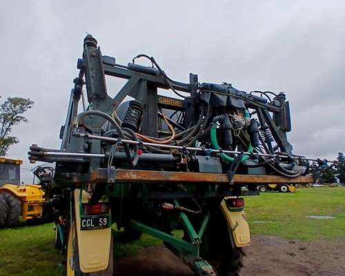 Pulverizador Caiman 3228- 2012