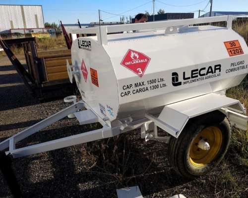 Acoplados Lecar Tanques de Combustibles , Agua y Combinado
