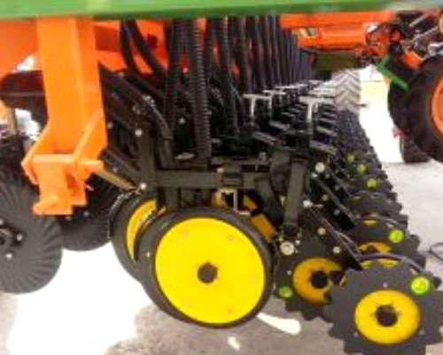 Sembradora Combinada/dual Dumaire Modelo 910