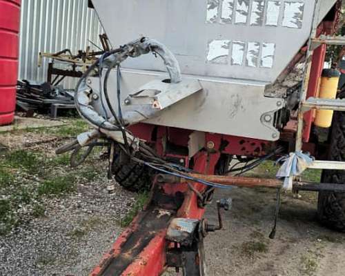 Fertilizadora Fertec Fértil 7500