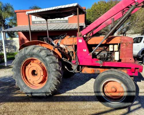 Fiat 60 con Pala y Dirección Hidráulica.