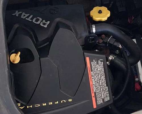 Moto de Agua ( Seadoo RXT ) 215 CC NO Toma Canje