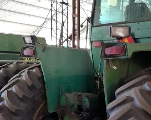 John Deere 8440 Articulado