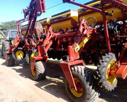 Sembradora Super Walter 24 a 42 cm Mecanica año 2015