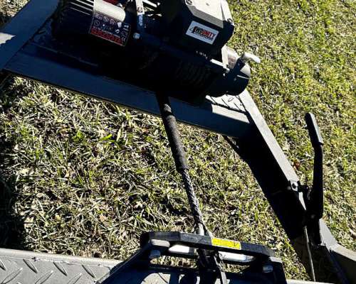 Trailer para Auxilio Homologado 4tn. Ayrton Trailers