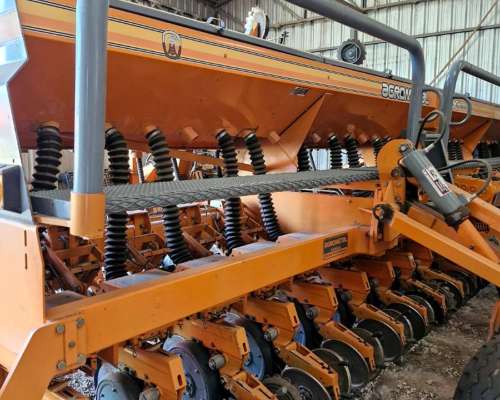 Sembradora Agrometal TX Mega 20/42 - 2012