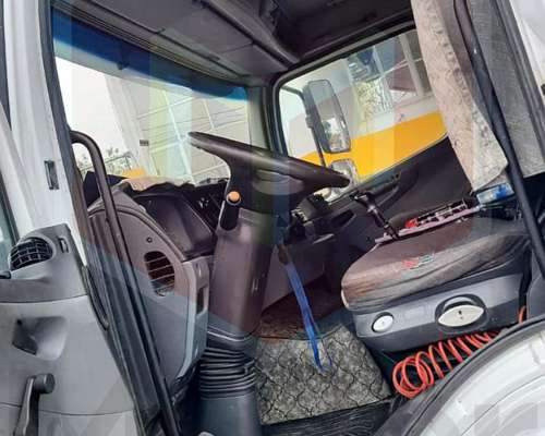 Mercedes Benz Axor 1933 Modelo 2010