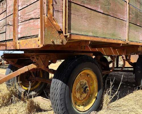 Acoplado Playo de 8 TN. de 4.5 X 2 MS.