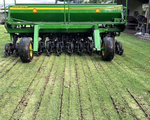 Sembradora John Deere 1560