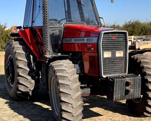 Massey Ferguson 650 ( 150 HP) Impecable