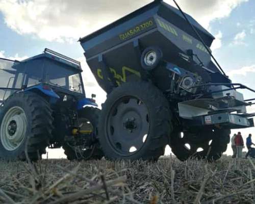 Fertilizadora de Arrastre 3700lt Quasar 3700 Bernardin