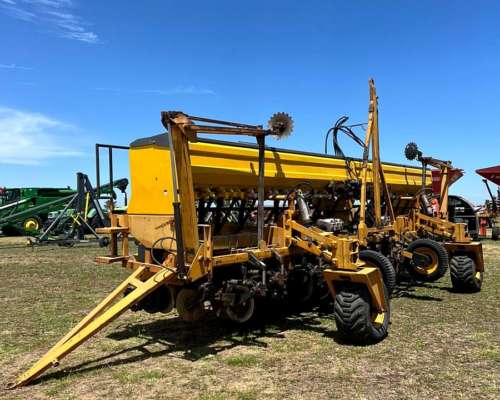 Sembradora Fabimag de 16 a 40 o 14 a 52