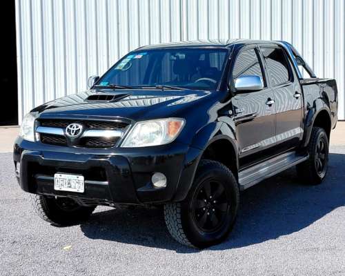 Toyota Hilux SRV 4X4 año 2007 340.000 km
